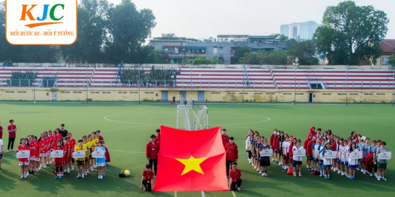 Hoạt động ấn tượng tại KJC Giải bóng đá vô địch sân 9 Hà Nội